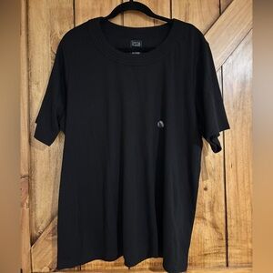 Hastings and Smith Women’s Plus T-shirt 2x Black Short Sleeve Relaxed Fit NWT